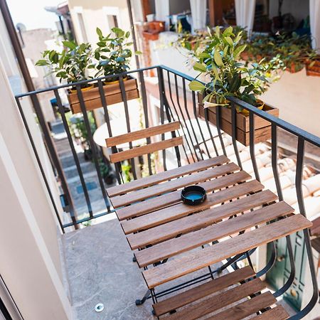 Humboldt Luxury Rooms Таормина Екстериор снимка