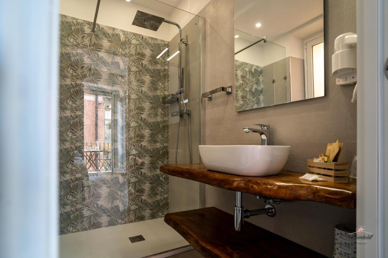 Humboldt Luxury Rooms Таормина Екстериор снимка